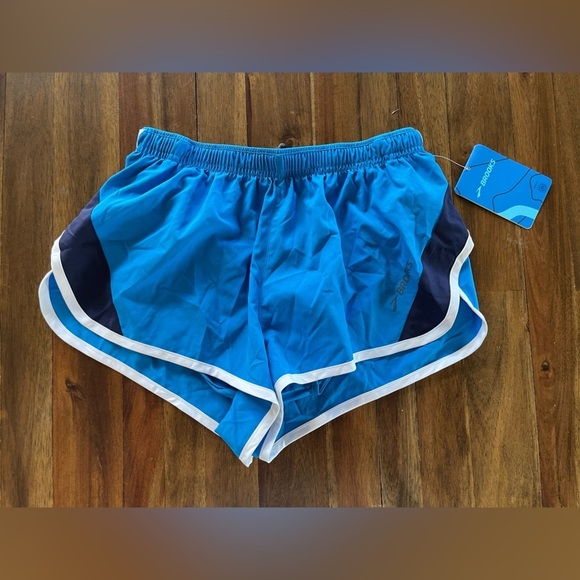 Brooks Pants - Brooks Go-To 2” split short blue XS